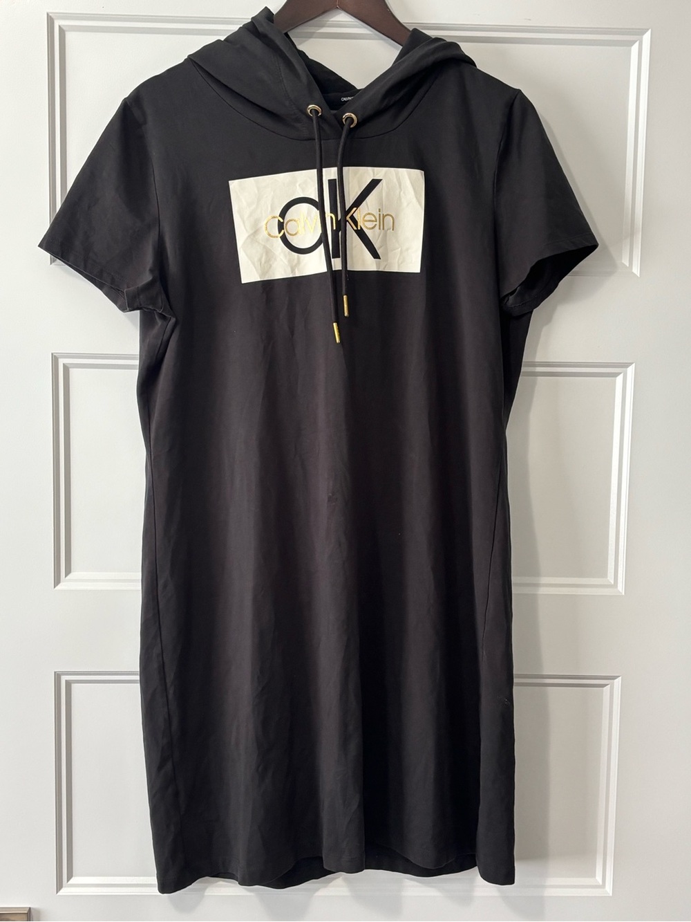 Calvin Klein Black Short-Sleeve Hoodie Midi Dress with White Logo Panel
